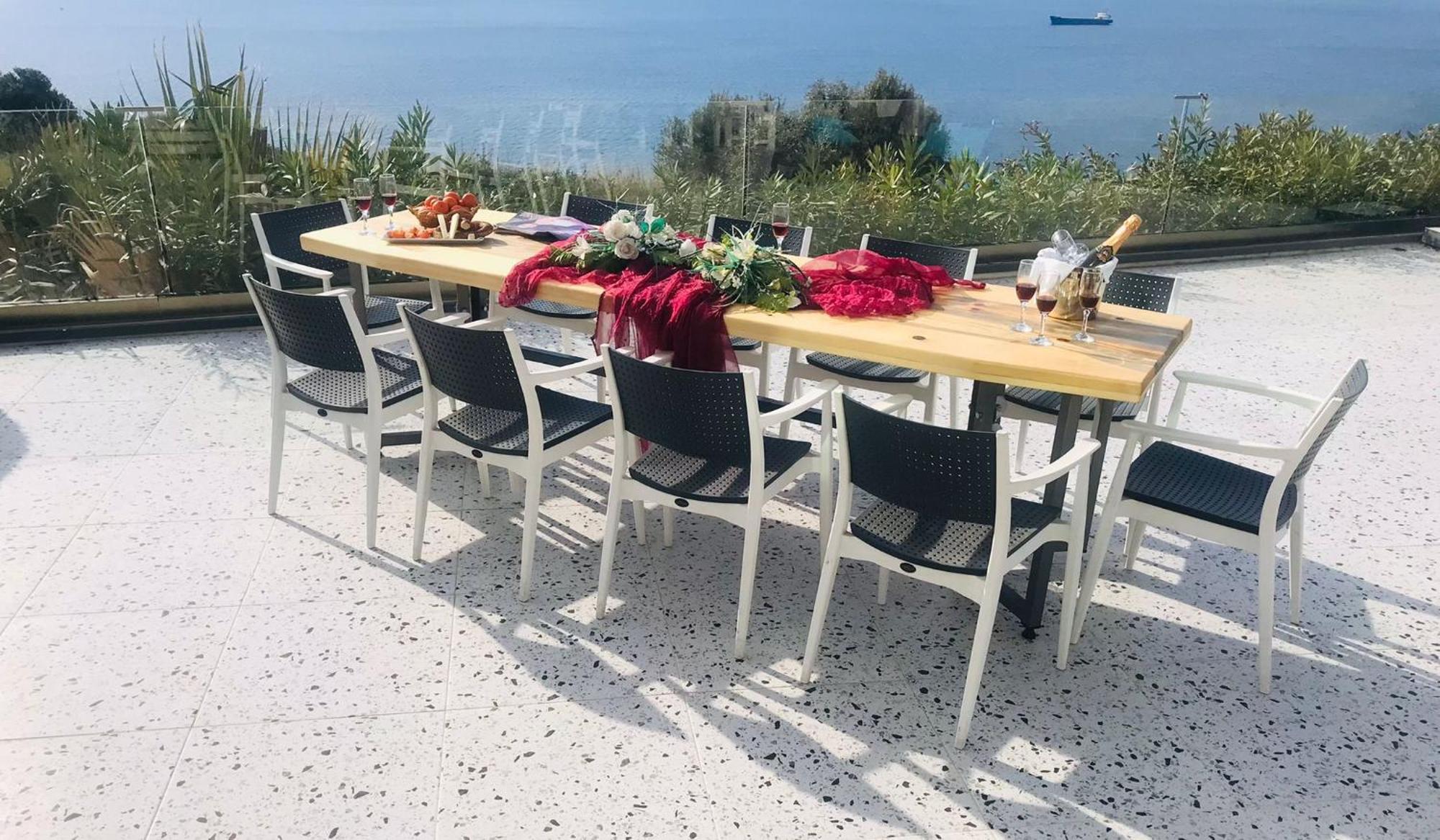 Mavi Panorama Çeşme